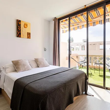 Appartement Paradise - *